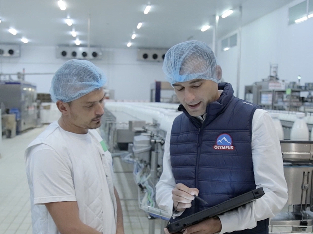 The Hellenic Dairies group switches to smart factories to boost its production’s eco-efficiency